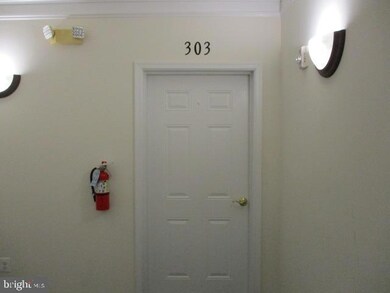 23520 F D R Blvd unit 7A, California, MD 20619 - photo 3