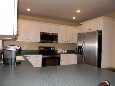 All appliances included.
