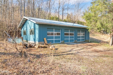 30-web-or-mls-117 Stiner Shores Road-25