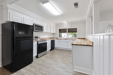 213 Smith Rd 4