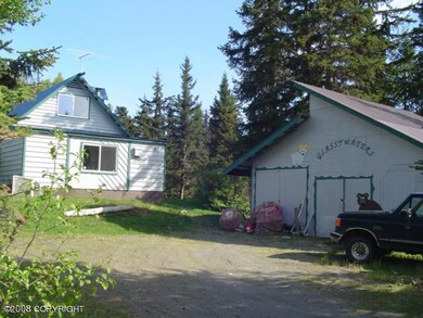 HOUSE & SHOP