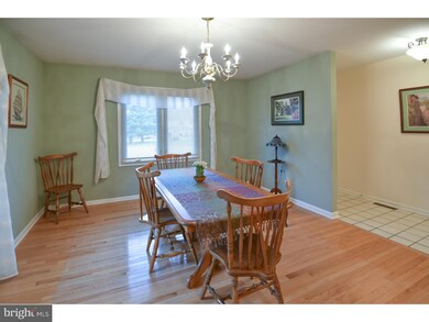 512 Summit Ct, Media, PA 19063 - photo 4