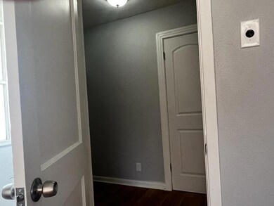 418 Arrowhead Trace, Grand Prairie, TX 75051 - photo 4