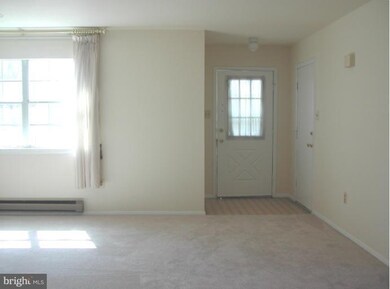6890 Arbor Ct, Frederick, MD 21703 - photo 4