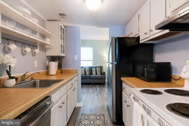 9065 Lambskin Ln, Columbia, MD 21045 - photo 3