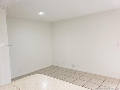 7596 NW 75th Ave, Tamarac, FL 33321 - photo 5