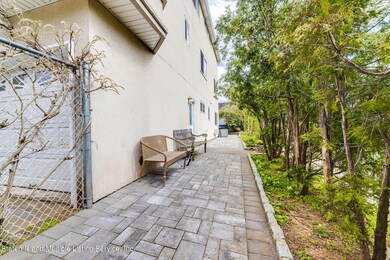 14 Waterview Ct, Staten Island, NY 10305 - photo 4