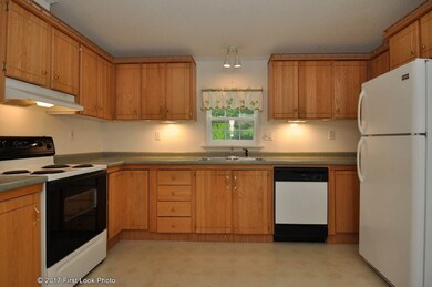 41 Quiet Way, Wakefield, RI 02879 - photo 4