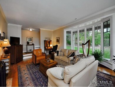 Bay Window looks to the Garden
