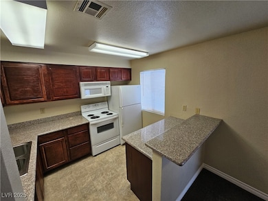 5422 River Glen Dr unit 372, Las Vegas, NV 89103 - photo 6