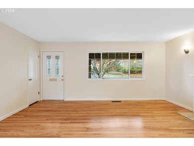 2210 SW Ecole Ave, Beaverton, OR 97005 - photo 5