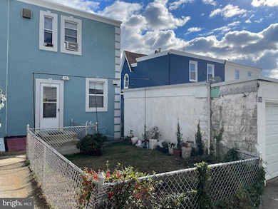 206 Heather Rd, Upper Darby, PA 19082 - photo 2