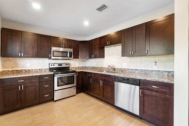 007-16417GrapeWay-DelrayBeach-FL-small