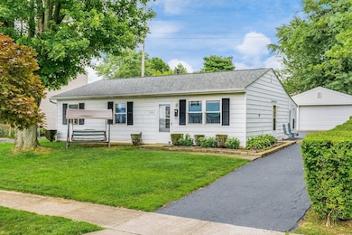 2920 Gentry Ln, Columbus, OH 43232 - photo 5