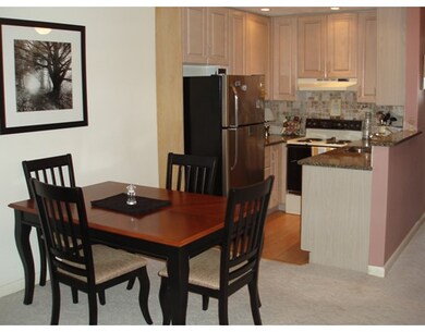 118 Burkhall St unit H, South Weymouth, MA 02190 - photo 4