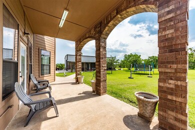 9319 Haney Rd, Highlands, TX 77562 - photo 3