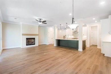 535 Clover Ln, Alpharetta, GA 30009 - photo 2