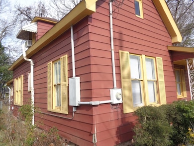 1507 E 7th Ave, Pine Bluff, AR 71601 - photo 2