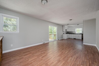 926 Morton St, Shelbyville, TN 37160 - photo 6