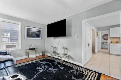 24 Botsford Ave, Milford, CT 06460 - photo 2