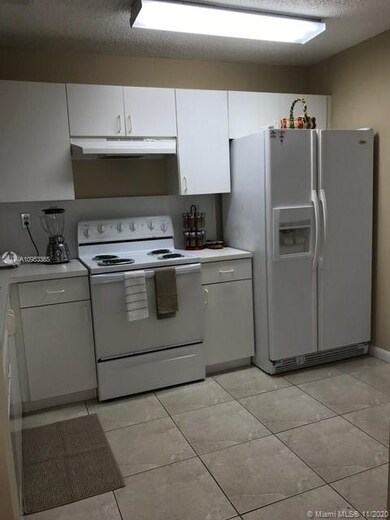 4772 NW 114th Ave unit 201, Doral, FL 33178 - photo 5