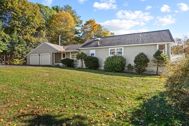 8 Mockingbird Hill Rd, Amesbury, MA 01913 - photo 3