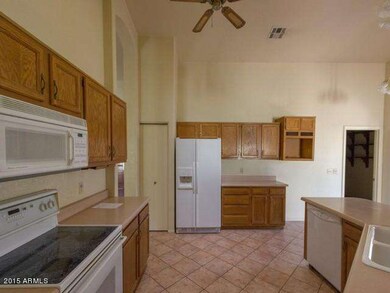 023-497826 - Kitchen 2