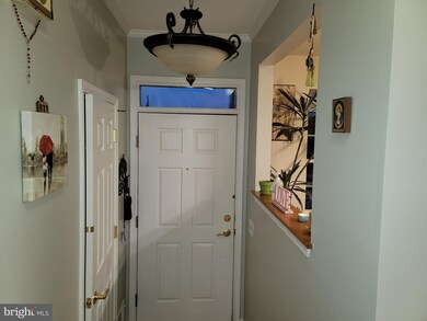 7075 Gresham Ct W, Frederick, MD 21703 - photo 3