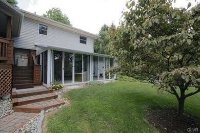 5804 Shady Ln, Bath, PA 18014 - photo 3