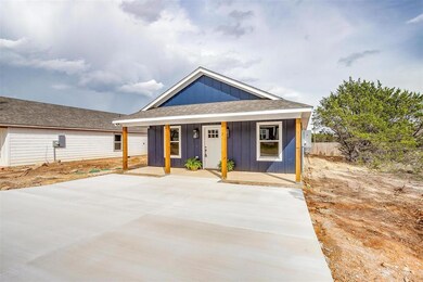 2301 Meteor Trail, Granbury, TX 76048 - photo 4