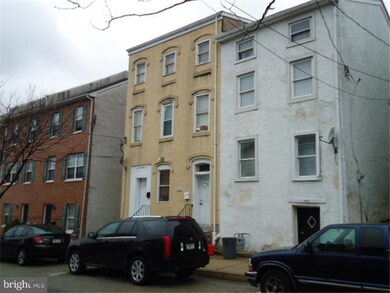 358 E Hector St unit 1ST FL, Conshohocken, PA 19428 - photo 2
