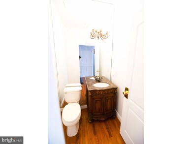 2472 N Whittmore St, Furlong, PA 18925 - photo 5