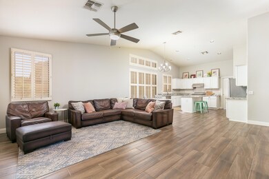 1656 E Kramer-17