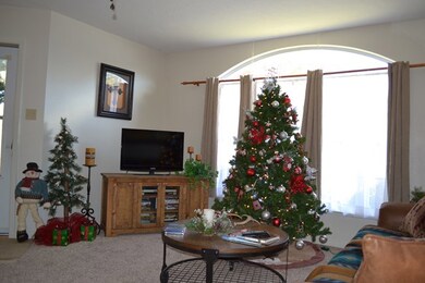 107 W Grothe St, Fredericksburg, TX 78624 - photo 2