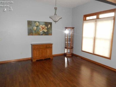 7515 Ohio 582, Woodville, OH 43469 - photo 3