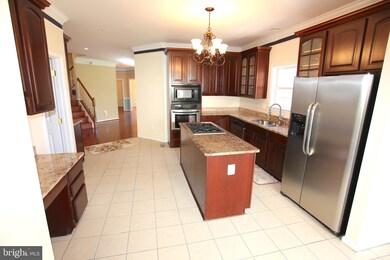 5200 Devonport Ct, Glenn Dale, MD 20769 - photo 3