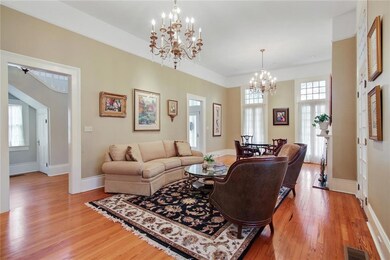LIVING ROOM -- VIEW TOWARDS THE FRONT OF THE HOUSE