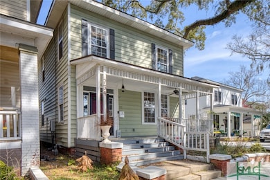 734 E 37th St, Savannah, GA 31401 - photo 2