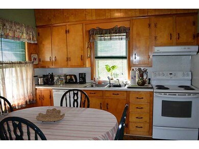 327 Norwood Ave, Warwick, RI 02888 - photo 2