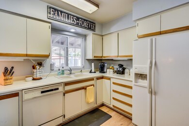 5202 E Whitton- Kitchen