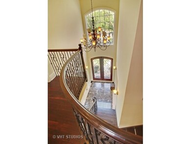 10051 Potter Rd, Des Plaines, IL 60016 - photo 3