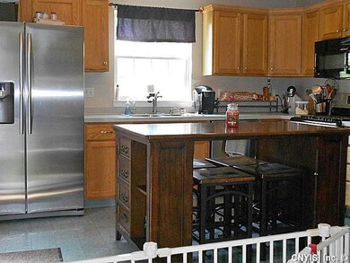 202 Talbert Dr, Chittenango, NY 13037 - photo 7