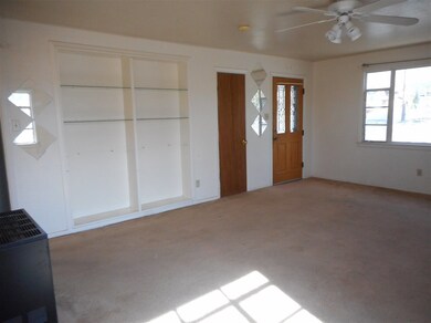 2421 Pecan Dr, Alamogordo, NM 88310 - photo 4