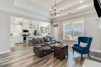 126 San Sebastian Dr, Youngsville, LA 70592 - photo 2