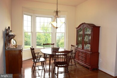 7270 Highland Estates Place, Falls Church, VA 22043 - photo 2