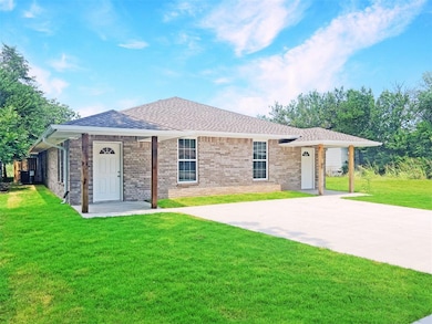 2116 Charles Whitlow Ave, Lawton, OK 73501 - photo 2