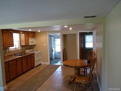 325 North Ave, North Tonawanda, NY 14120 - photo 5