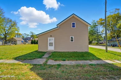 112 W Railroad St, Middle Point, OH 45863 - photo 2