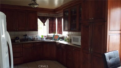 10928 Mansel Ave, Inglewood, CA 90304 - photo 2