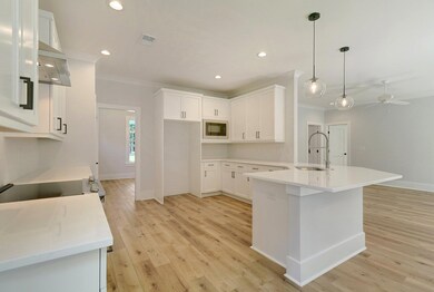 12-web-or-mls-CREM_106 Waters Edge_012